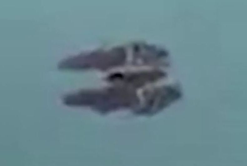 UFO732.jpg